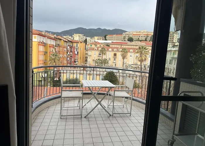 Garibaldi Апартаменты